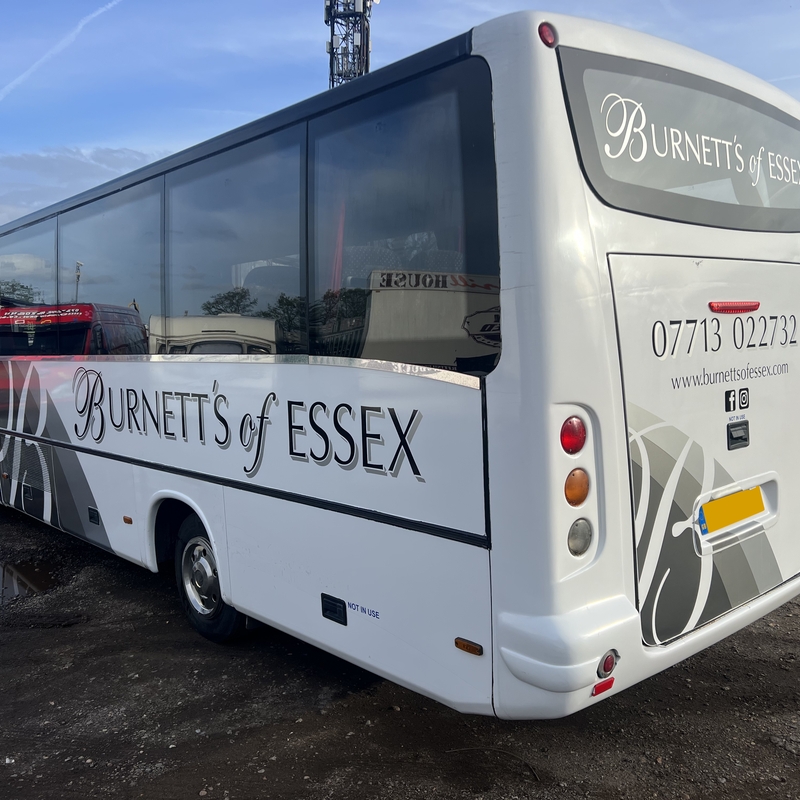 27 Seater Mercedes Midi Coach 04